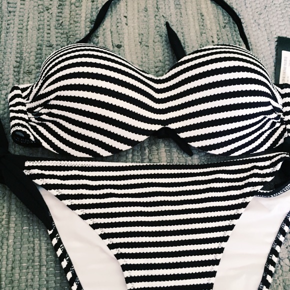 Nasty Gal Black Striped NWT Bikini - Picture 6 of 6
